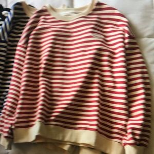 check absolutely Incredible style at this month 👡and there's